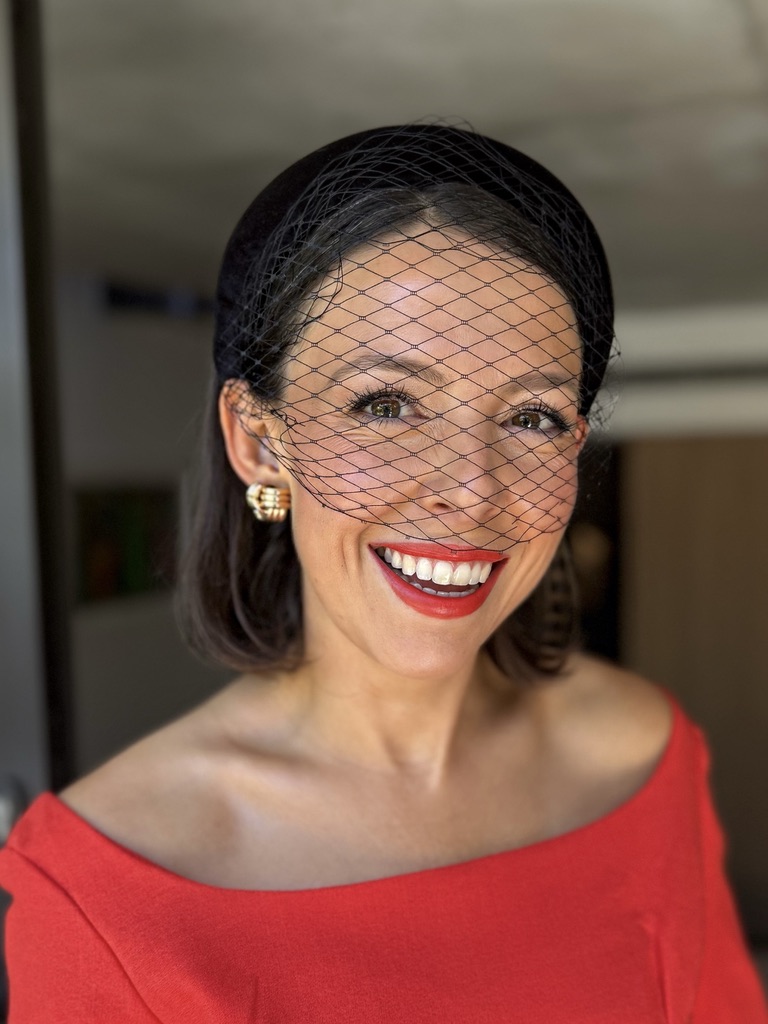 Melbourne Spring Racing Carnival Makeup with red lips and lashes.